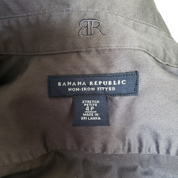 Banana Republic Button Down Shirt - Picture 4 of 5